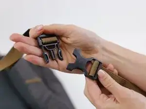 How to Replace a Backpack Buckle (without sewing)