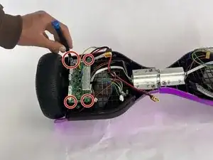 6Ux1WmrUGNAaerVO