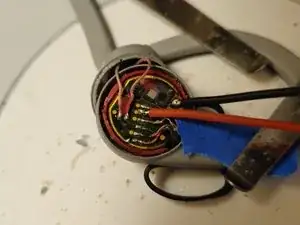 AIvVRy5uT4PMNEXW
