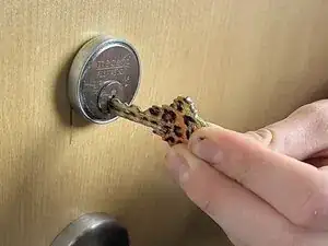 AwvFLTZEbUFFRyTr